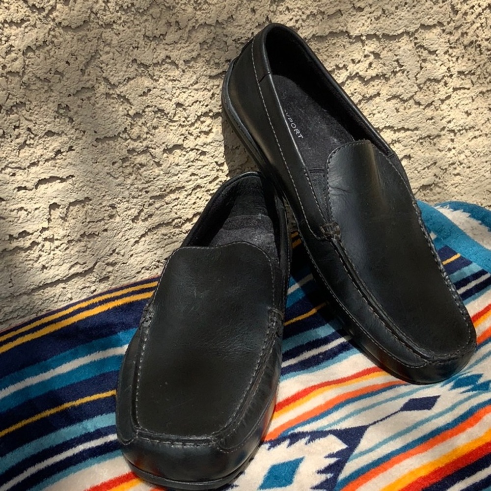 Black loafers/slip-ons